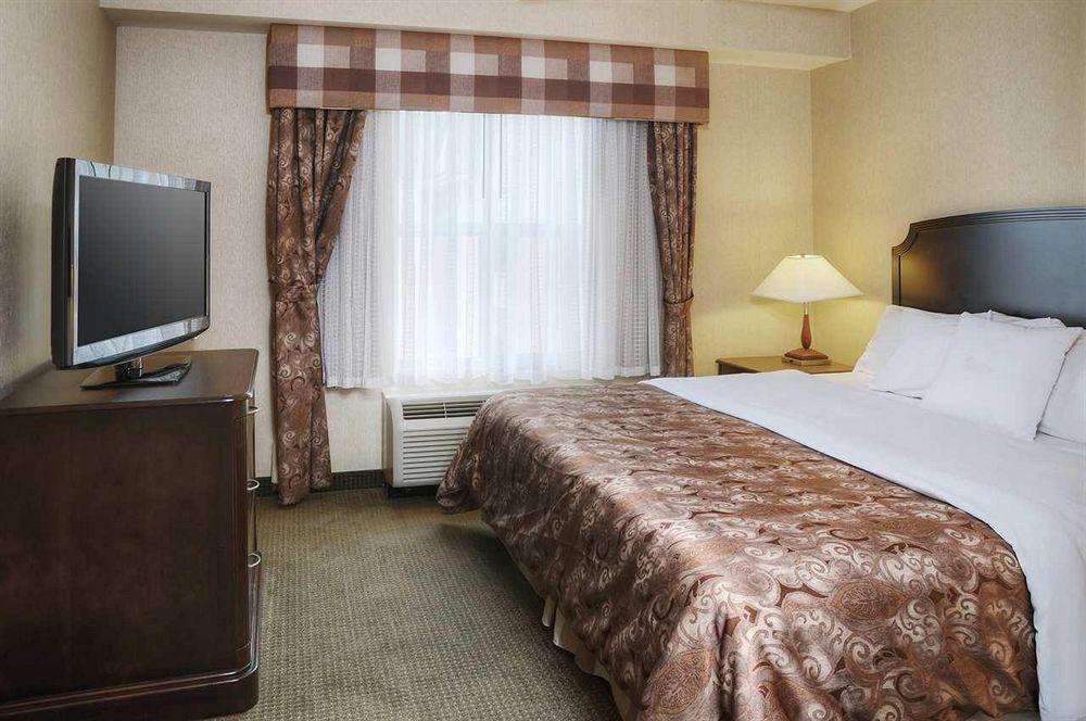 Homewood Suites By Hilton Burlington Extérieur photo