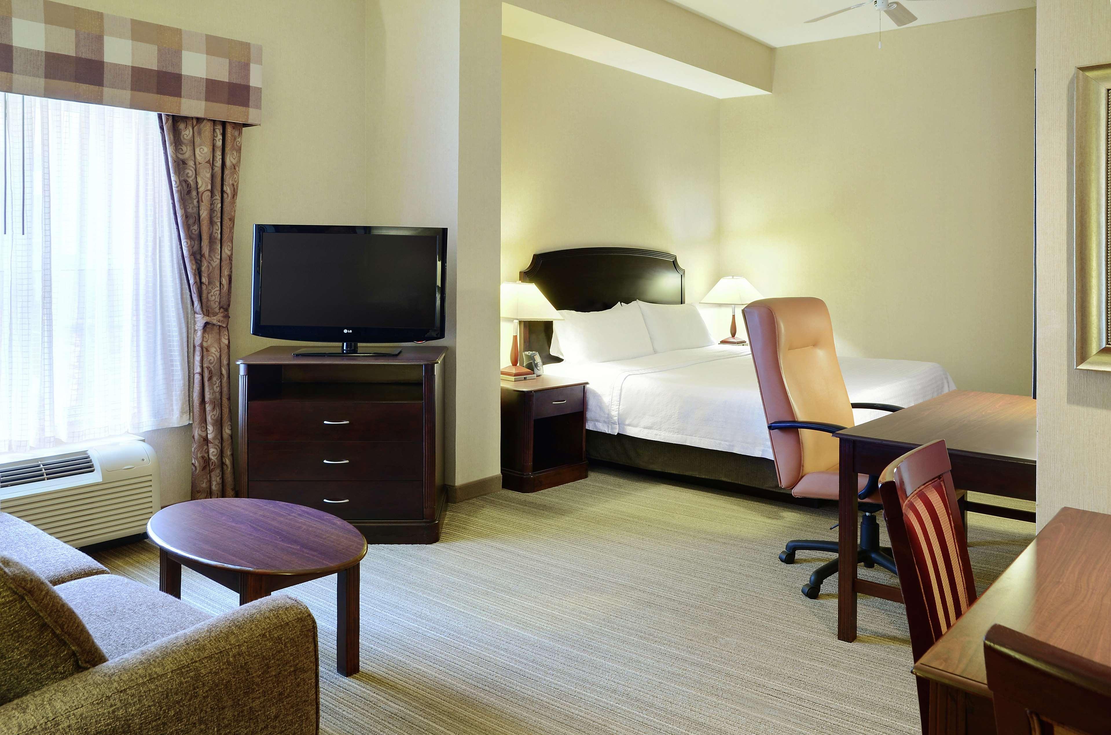 Homewood Suites By Hilton Burlington Extérieur photo