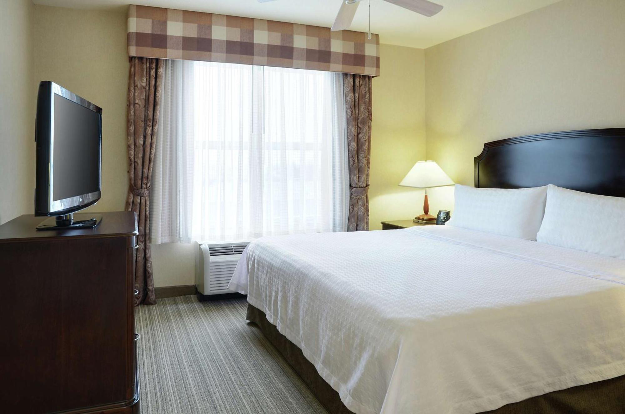 Homewood Suites By Hilton Burlington Extérieur photo